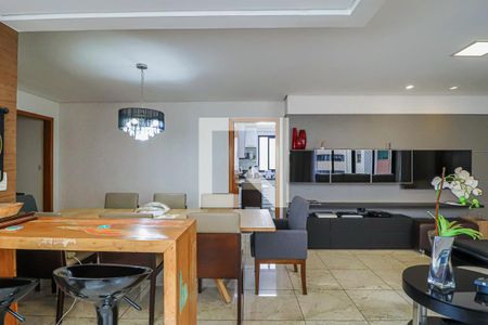 Sala de apartamento à venda com 4 quartos, 140m² em Belvedere, Belo Horizonte