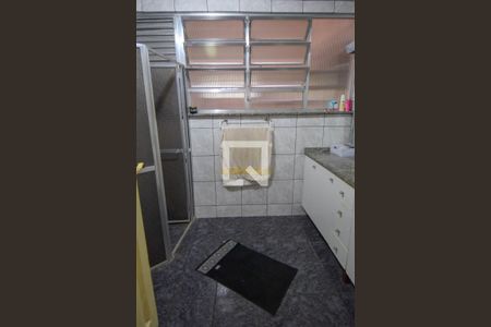 Apartamento à venda com 190m², 3 quartos e 1 vagaBanheiro 2