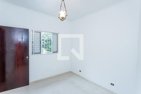 Casa à venda com 170m², 3 quartos e 3 vagas Casa à venda com 170m², 3 quartos e 3 vagasQuarto 2