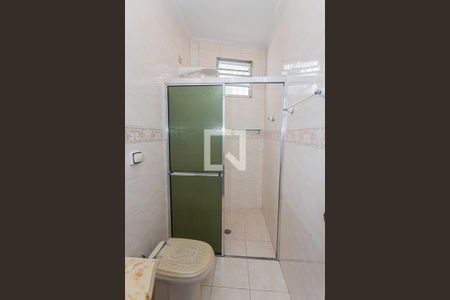 Casa à venda com 170m², 3 quartos e 3 vagas Casa à venda com 170m², 3 quartos e 3 vagasBanheiro 1