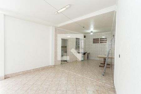 Casa à venda com 170m², 3 quartos e 3 vagas Casa à venda com 170m², 3 quartos e 3 vagasQuintal