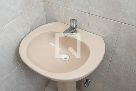 Banheiro de Serviço de casa à venda com 3 quartos, 170m² em Vila Bonilha Nova, São Paulo