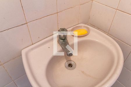 Casa para alugar com 370m², 5 quartos e 2 vagasBanheiro Externo