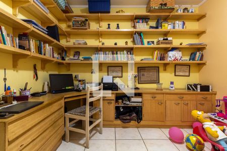 Casa para alugar com 370m², 5 quartos e 2 vagasQuarto 2