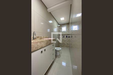 Casa à venda com 90m², 3 quartos e 1 vagaBanheiro Social