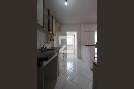 Apartamento para alugar com 70m², 2 quartos e 1 vagaCozinha