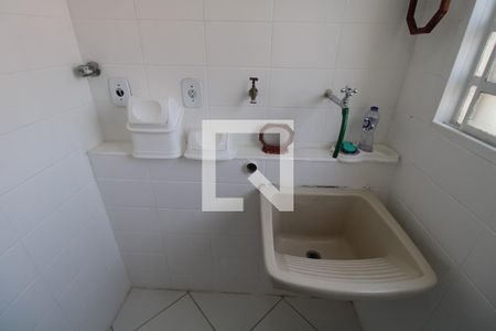 Apartamento para alugar com 70m², 2 quartos e 1 vagaÁrea de Serviço