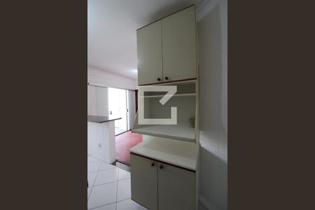 Apartamento para alugar com 70m², 2 quartos e 1 vagaCozinha
