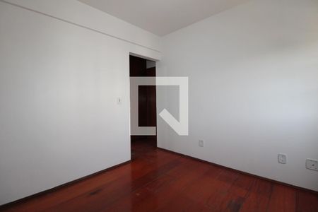 Apartamento para alugar com 70m², 2 quartos e 1 vagaQuarto 2 (suíte)