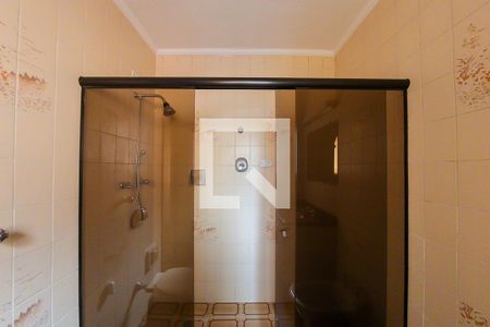 Casa à venda com 160m², 3 quartos e 4 vagas Casa à venda com 160m², 3 quartos e 4 vagasBanheiro da Suite