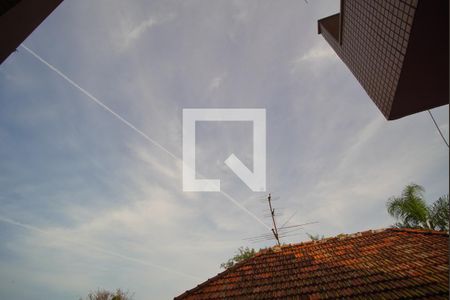 Quarto 1_Vista de apartamento para alugar com 2 quartos, 60m² em São João, Porto Alegre