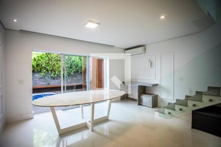 Sala de Estar de casa à venda com 5 quartos, 300m² em Vila Mariana, São Paulo
