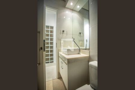 Casa para alugar com 300m², 5 quartos e 2 vagasBanheiro - Escritório