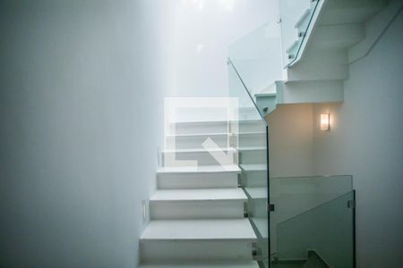 Casa para alugar com 300m², 5 quartos e 2 vagasEsadas 