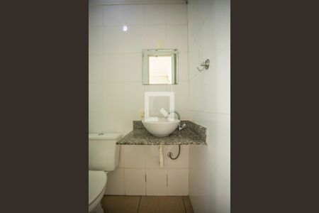 Casa para alugar com 300m², 5 quartos e 2 vagasTerraço - Banheiro de Serviço