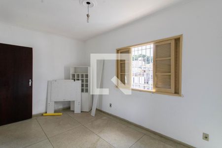 Casa à venda com 287m², 3 quartos e 2 vagasQuarto 3
