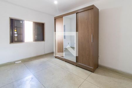 Casa à venda com 287m², 3 quartos e 2 vagasSuíte