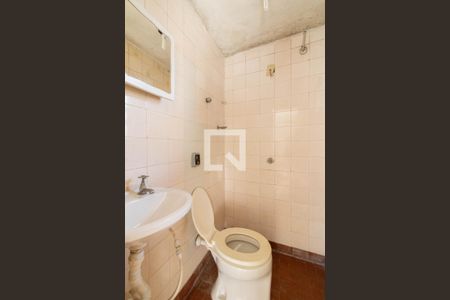 Casa à venda com 287m², 3 quartos e 2 vagasBanheiro de Serviço