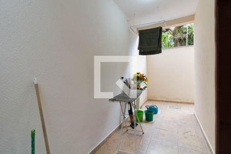 Casa de condomínio para alugar com 90m², 2 quartos e 2 vagasÁrea de serviço