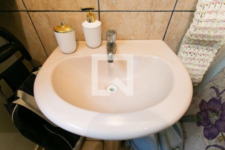 Detalhe banheiro de casa para alugar com 3 quartos, 630m² em Vila Carmosina, São Paulo