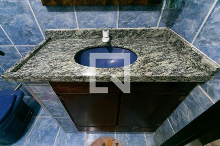 Casa para alugar com 630m², 3 quartos e 7 vagasDetalhe banheiro