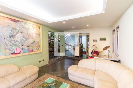 Sala de casa à venda com 3 quartos, 400m² em Vila Silvia, São Paulo