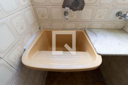 Apartamento à venda com 83m², 3 quartos e sem vaga Apartamento à venda com 83m², 3 quartos e sem vagaÁrea de serviço