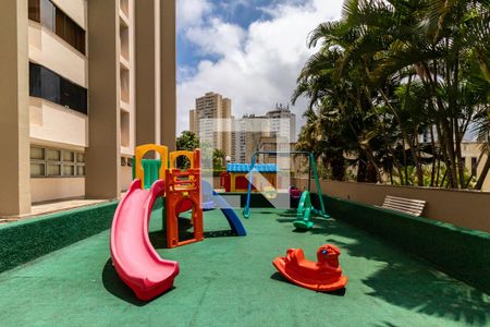 Apartamento à venda com 193m², 3 quartos e 2 vagasÁrea Comum - Playground