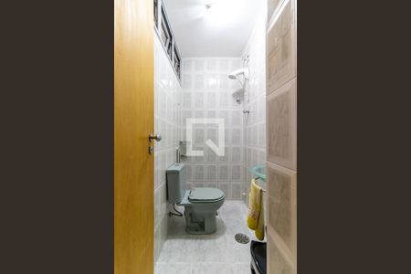 Apartamento à venda com 193m², 3 quartos e 2 vagasBanheiro da Suíte 2