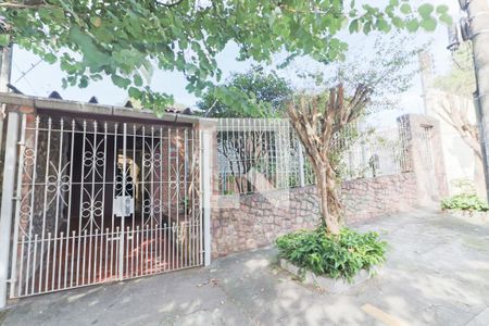 Casa para alugar com 283m², 4 quartos e 2 vagas Casa para alugar com 283m², 4 quartos e 2 vagasFachada