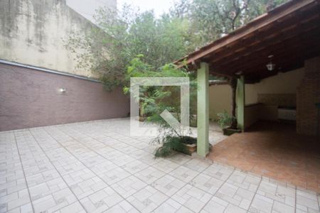 Casa para alugar com 200m², 3 quartos e 2 vagasQuintal