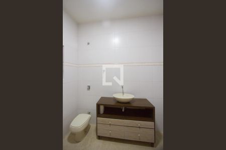 Casa para alugar com 200m², 3 quartos e 2 vagasBanheiro