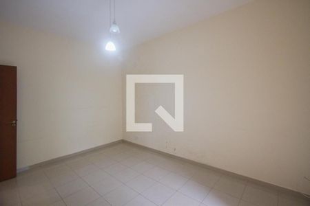 Casa para alugar com 200m², 3 quartos e 2 vagasQuarto 2