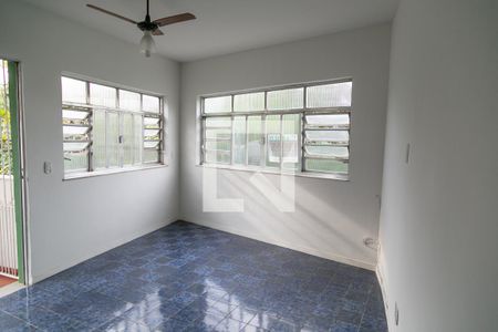 Sala de apartamento para alugar com 1 quarto, 50m² em Brasilândia, São Gonçalo