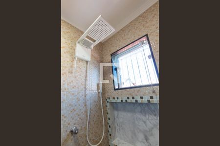 Casa de condomínio à venda com 65m², 2 quartos e 2 vagasBanheiro da Suíte 1