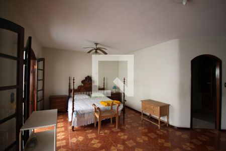 Casa para alugar com 342m², 5 quartos e 4 vagasQuarto 1