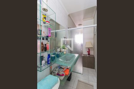 Casa à venda com 300m², 3 quartos e 2 vagas Casa à venda com 300m², 3 quartos e 2 vagasBanheiro da Suite 2