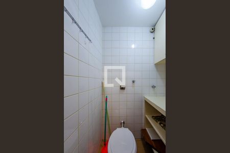 Apartamento para alugar com 92m², 3 quartos e 1 vaga Apartamento para alugar com 92m², 3 quartos e 1 vagaBanheiro de Serviço