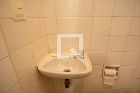 Apartamento à venda com 50m², 1 quarto e sem vaga Apartamento à venda com 50m², 1 quarto e sem vagaBanheiro de Serviço