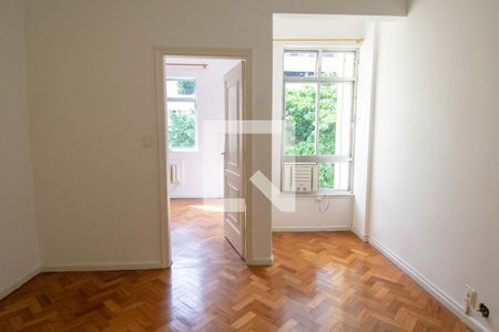 Sala de apartamento à venda com 1 quarto, 50m² em Copacabana, Rio de Janeiro