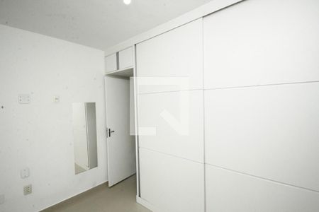 Quarto 1 de apartamento à venda com 2 quartos, 60m² em Laranjeiras, Rio de Janeiro