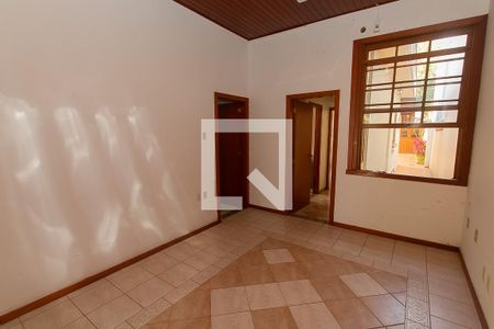 Sala de casa à venda com 3 quartos, 292m² em Floresta, Porto Alegre