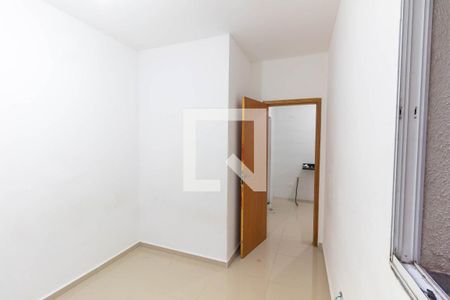 Quarto 1 de apartamento para alugar com 2 quartos, 42m² em Parque Boturussu, São Paulo
