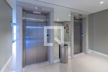 Apartamento para alugar com 60m², 2 quartos e 1 vagaElevador