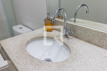 Apartamento para alugar com 50m², 2 quartos e 1 vagaDetalhe do Banheiro da Suite