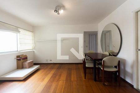 Sala de apartamento para alugar com 2 quartos, 57m² em Moema, São Paulo