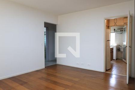 Apartamento para alugar em Moema