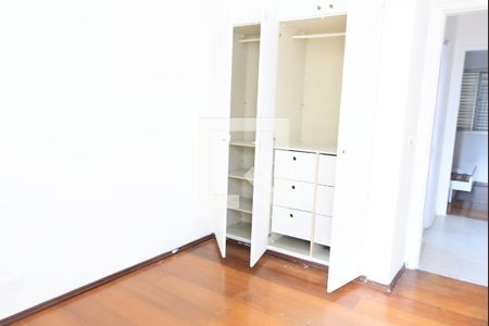 Quarto de apartamento para alugar com 2 quartos, 57m² em Moema, São Paulo