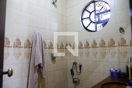 Banheir da Suite 1 de casa à venda com 6 quartos, 318m² em Parque das Nações, Santo André