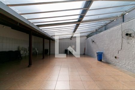 Apartamento à venda com 45m², 2 quartos e 1 vaga Apartamento à venda com 45m², 2 quartos e 1 vagaÁrea comum - Salão de festas